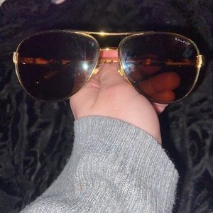Ralph Lauren authentic sunglasses need the money for diapers and baby clothes